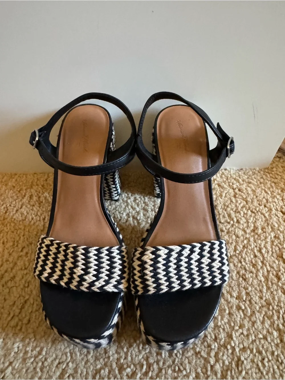 Universal Thread Black and Cream Woven Platform Sandals